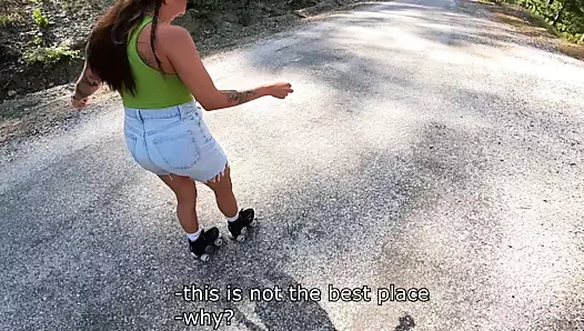 Bir yudum su için ormanda bir yabancıyı becermek!