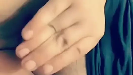 Kardeşler banyosunda kendimle oynuyorum