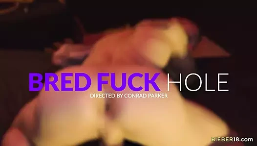 Buradaki sürtük kim? bariz!