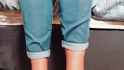 Tanrıçanın her santimini tap!