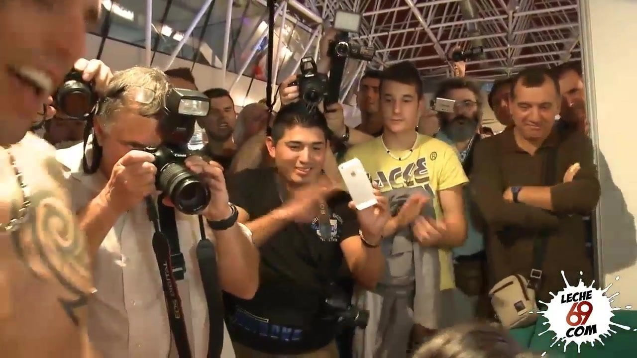 Leche 69 julia de lucia içinde kamu
