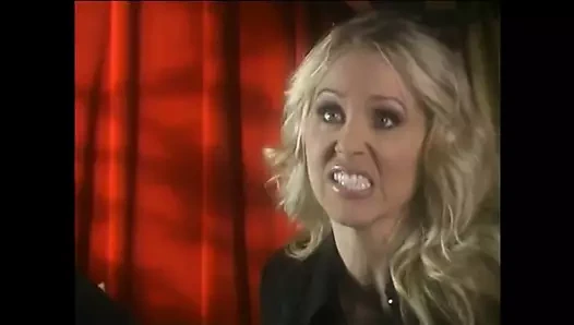 Deri pantolon-julia ann 2