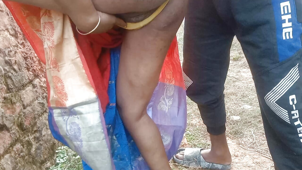 Beautiful village bhabhi fucked on Bangladeshi new outdoor