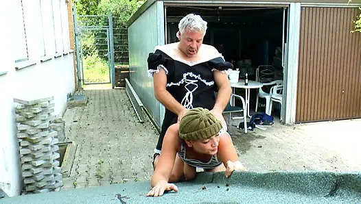 Azgın Ev Kadınları Çifte Penetrasyonlu Grup Seks Partisi