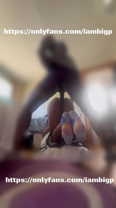 Canavar yarak sıkı amcığımı sikiyor