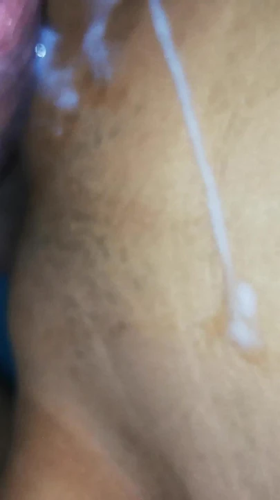 Знаковый момент из "Первого секса с другом студента"