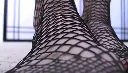 Tanrıça yüz oldukça dev