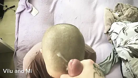 Vilu Vidish'in saçına tükürük ve döl