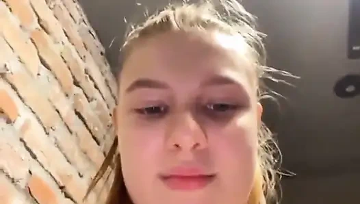 Büyük göt sikişi yakın çekim. Büyük zenci yarağı ile anal sikiş