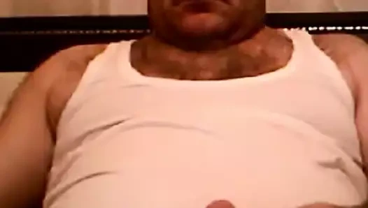 yakışıklı türk baba ayı okşayarak ve cumming