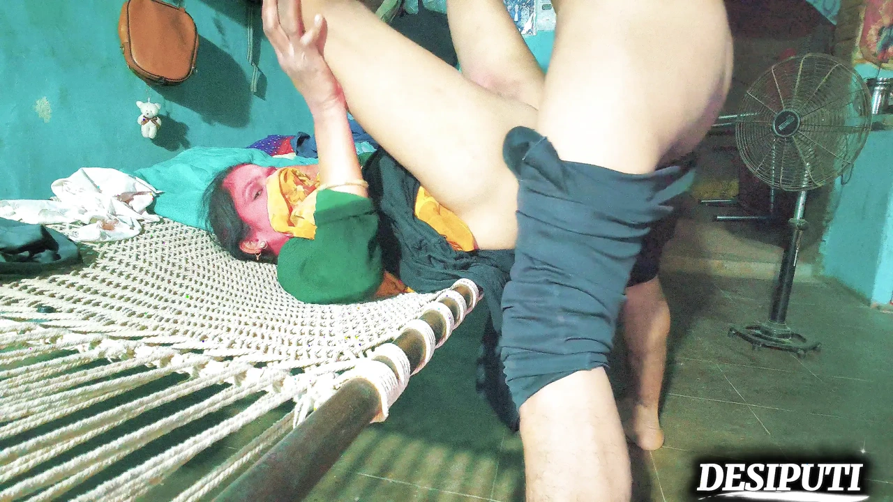 Holi ke din bhabhiji ki badhiya gand chudai ki devar ji ne