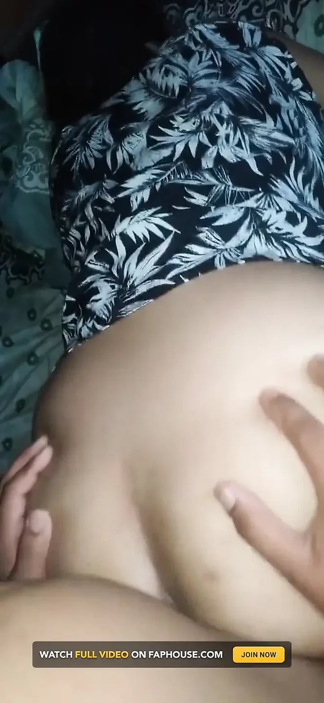 Ev çalışanını sikmek ne kadar zengin
