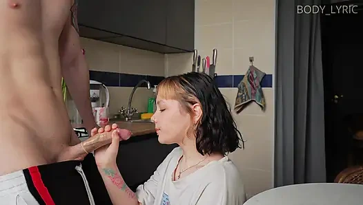 İki komşu arasında sabah seksi