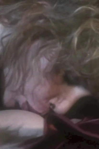 Чиччолина и другие шлюхи трахаются с Рокко Сиффреди и Роберто Мэлоуном