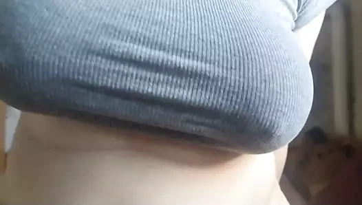 Genç sürtük ile dev göğüsler sürmek benim çıplak horoz ve gets Creampie