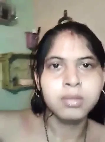 New: Desi Bhabhi With A Sex Body Bathing Nude Indian Hairy Porn (Full Video) - Canada Special