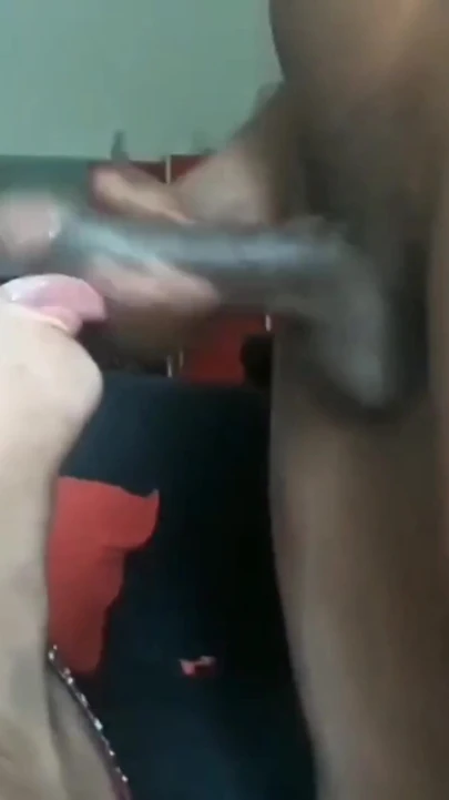 Koca zenci yarağını emiyor ağzımı sikiyor