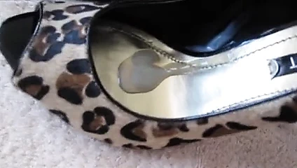 Döl leopar topuklu ayakkabılar