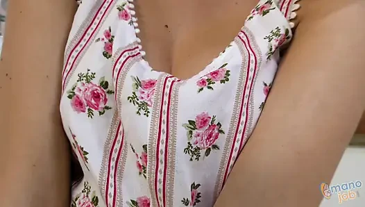 Üvey babasının sütünü sağma