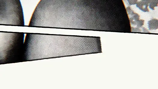 Büyük götlü arkadaşımın ateşli annesi, yarak emiyor ve götünü veriyor