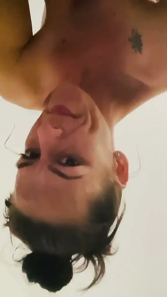 İlk anal videosu!