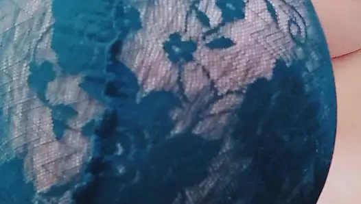 Karım götünü yalamam için beni cezalandırıyor