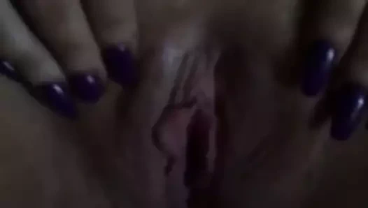 benim küçük sürtük benim için oynuyor