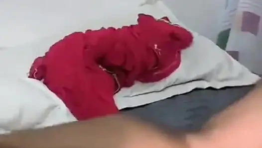 Tunuslu seks Arap kız 19 yaşında