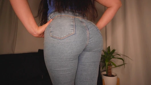 Twerk pawg derlemesi götünü sallıyor!! Denememeye çalış!! Bölüm 1 büyük göt