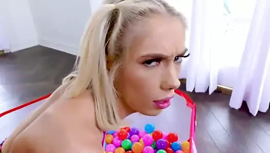 minyon pigtails doldurulmuş ile büyük horoz anal MİLF