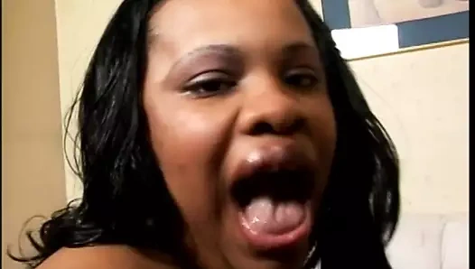 Muhteşem bebek hoşlanır ona ıslak am delinmiş derin tarafından bir büyük çük