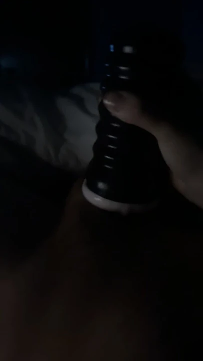 Airbnb'de fleshlight'ımla seksi eğlence