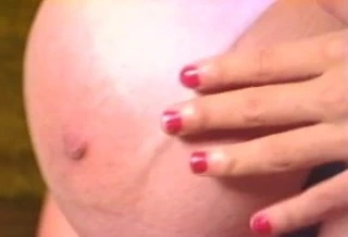 Busty nicole reed oynuyor ile ona büyük göğüsler