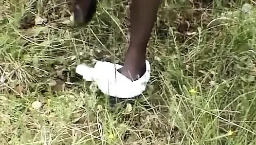 Bush'ta sidik pantolon