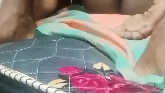 Üvey kız kardeş ve üvey erkek kardeş tamil sikişiyor