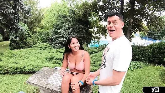 Beaver Üniversitesi serina gomez ve katarina rina'dan edepsiz yaşlı adamın ponpon kızlar ile üçlü grup seks- - ahlaksız canlı 4k