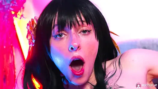 Büyük memeli seksi kız Stella Bliss erkek arkadaşıyla ateşli seks yaptı.