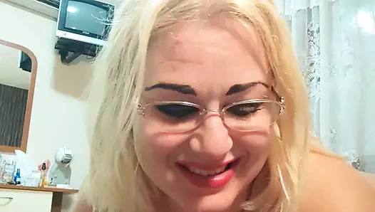 Saf adam ona büyük yarağıyla kira ödemek zorunda