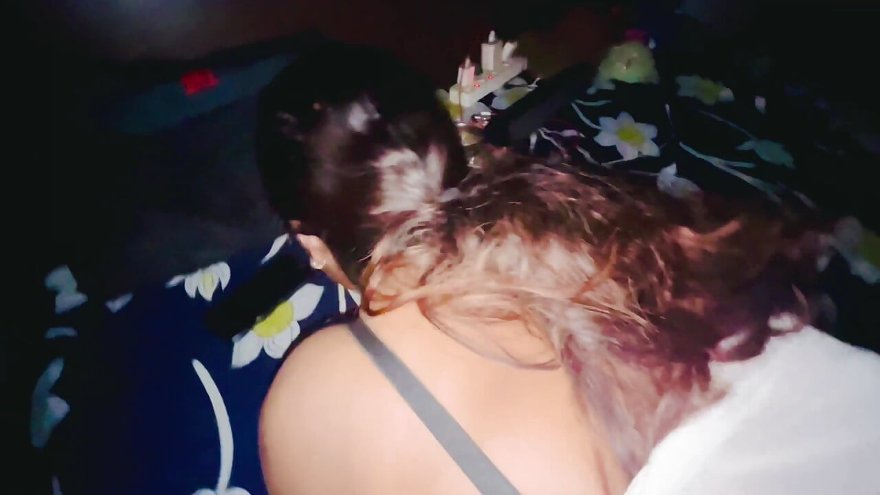 Seksi savita yengenin götüne vurma şansı var