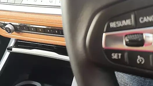 Üvey anne arabada 20 saniye içinde üvey cum yapar