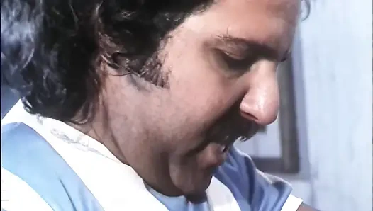 Pis İtalyan nostaljik porno yıldızı sürtük doluyor