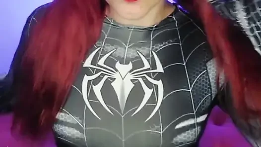 Spider-Gauchi tekrar harekete geçti! Süper takımımın altında ne olduğunu görmek ister misin?