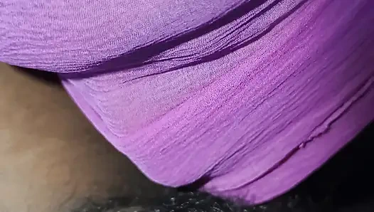 Yapışkan dölünü içime pompaladı