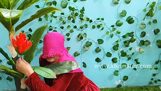 Açık havada kız arkadaş otel odasında erkek arkadaşıyla sikişiyor - genç