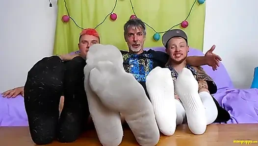 Tardy Co-star için ayak hakimiyeti