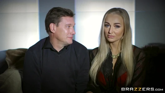 Brazzers - Danny D Kayla Green'i hamile bırakmak için oradaydı ama yüzüne boşalmaya karşı koyamadı