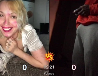 Güzel taşralı beyaz kaltak BBC izliyor. gerçekten heyecanlandı