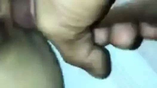 Kiniskis ko ng maganda