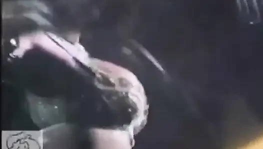 İngiltere'nin göğüsleri 1