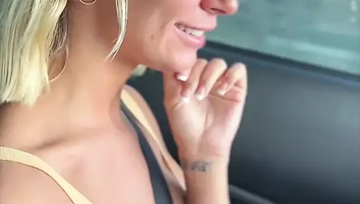 Chloe ve Kira ile çekimini yap